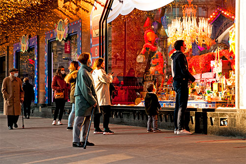 How Americans are spending their money this holiday season